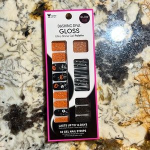 Glow in the Dark Dashing Diva Gloss Ultra Shine Gel Palette